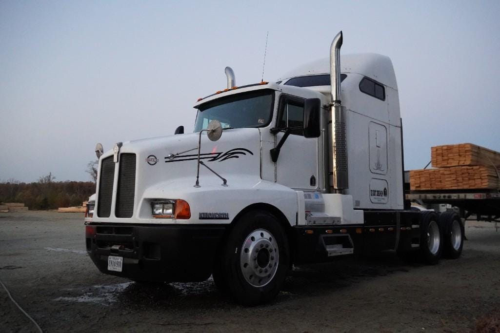 Main image Kenworth T600