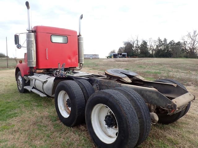 Image of Kenworth T800 equipment image 3