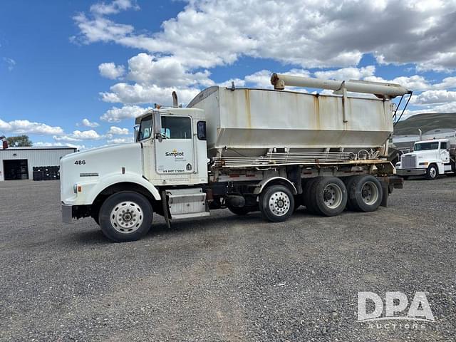 Image of Kenworth T800 equipment image 2