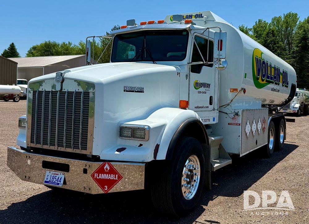 Image of Kenworth T800 Primary image