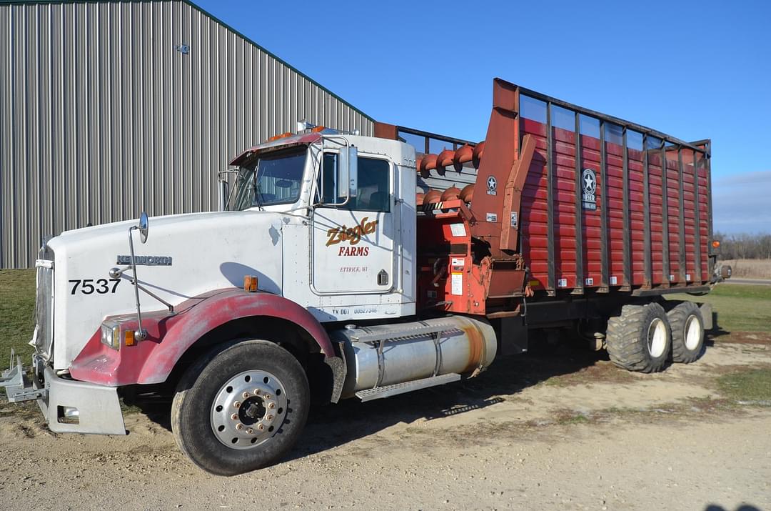 Image of Kenworth T800 Primary image