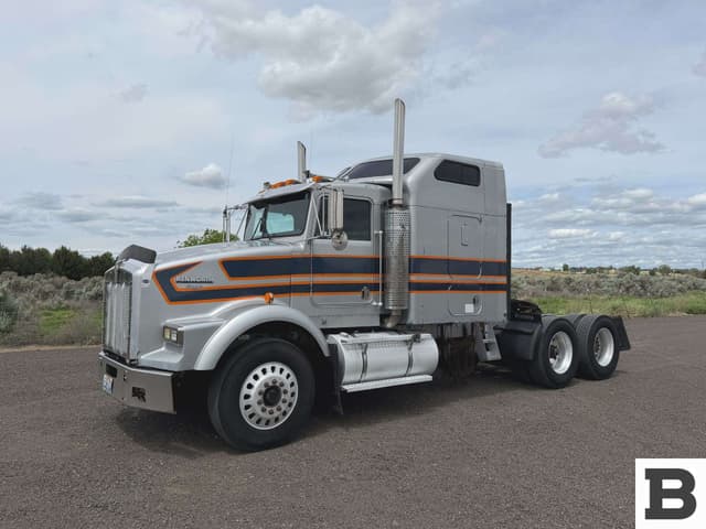 Image of Kenworth T800 equipment image 1