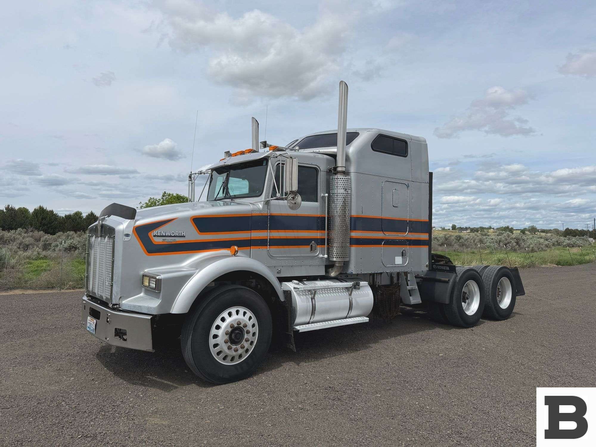 1993 Kenworth T800 Equipment Image0