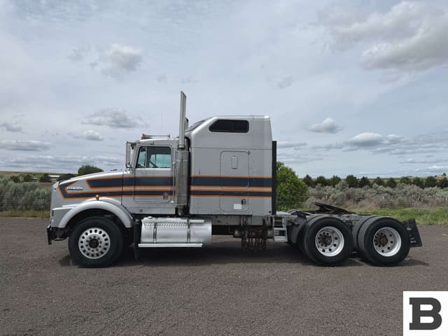 Image of Kenworth T800 equipment image 2