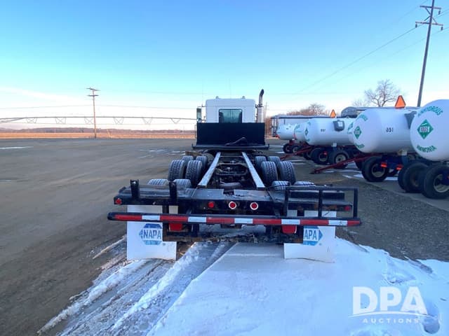 Image of Kenworth T800 equipment image 2