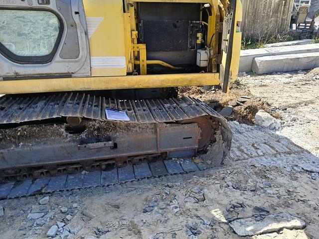 Image of Kobelco Sk210LC equipment image 3