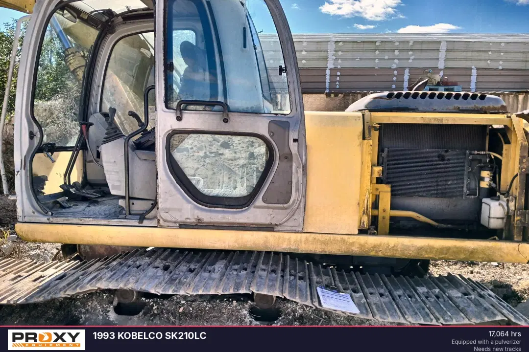 Image of Kobelco Sk210LC Primary image