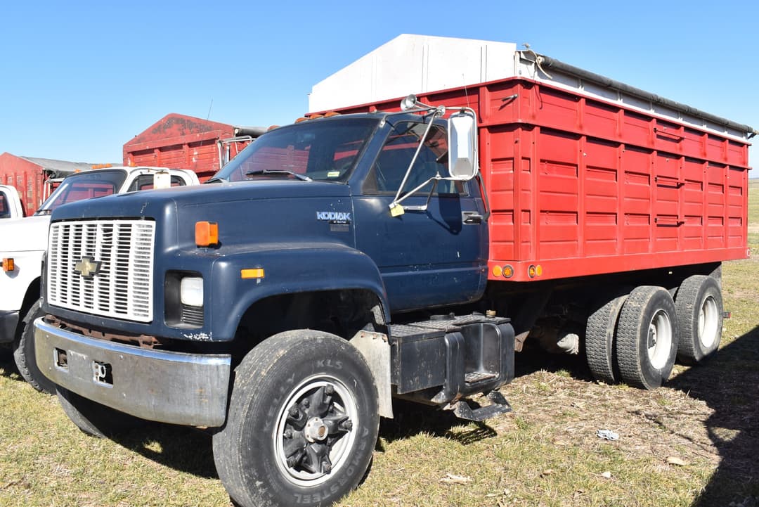 Image of Chevrolet Kodiak Primary image