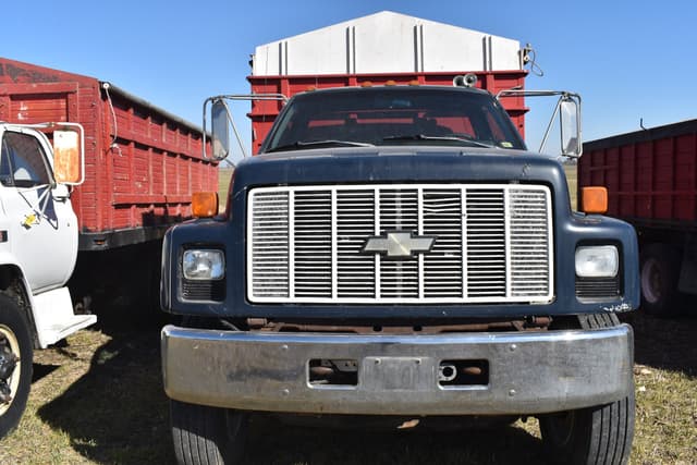 Image of Chevrolet Kodiak equipment image 3