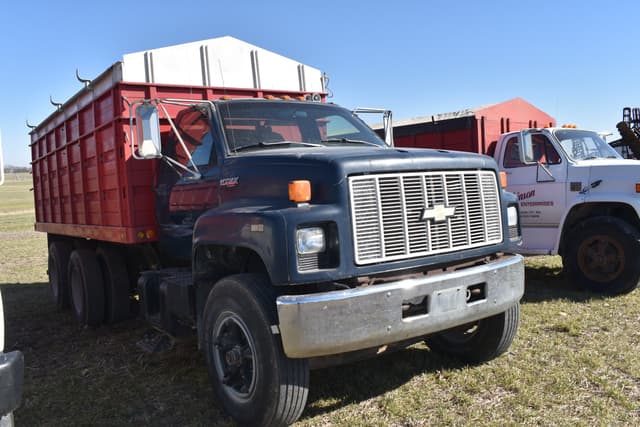 Image of Chevrolet Kodiak equipment image 4