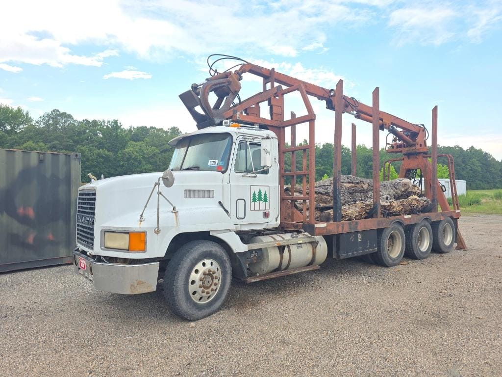 1993 Mack CH613 Equipment Image0