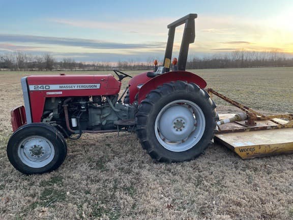 Image of Massey Ferguson 240 equipment image 1