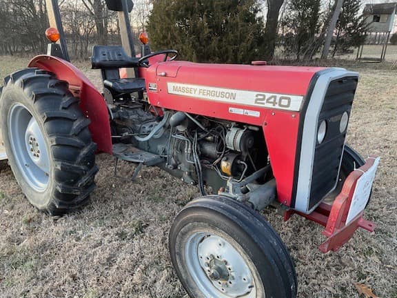 Image of Massey Ferguson 240 Primary image