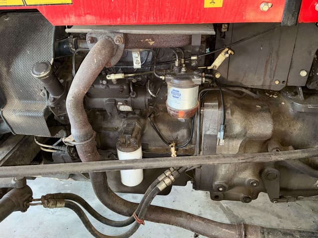 Image of Massey Ferguson 231 equipment image 2