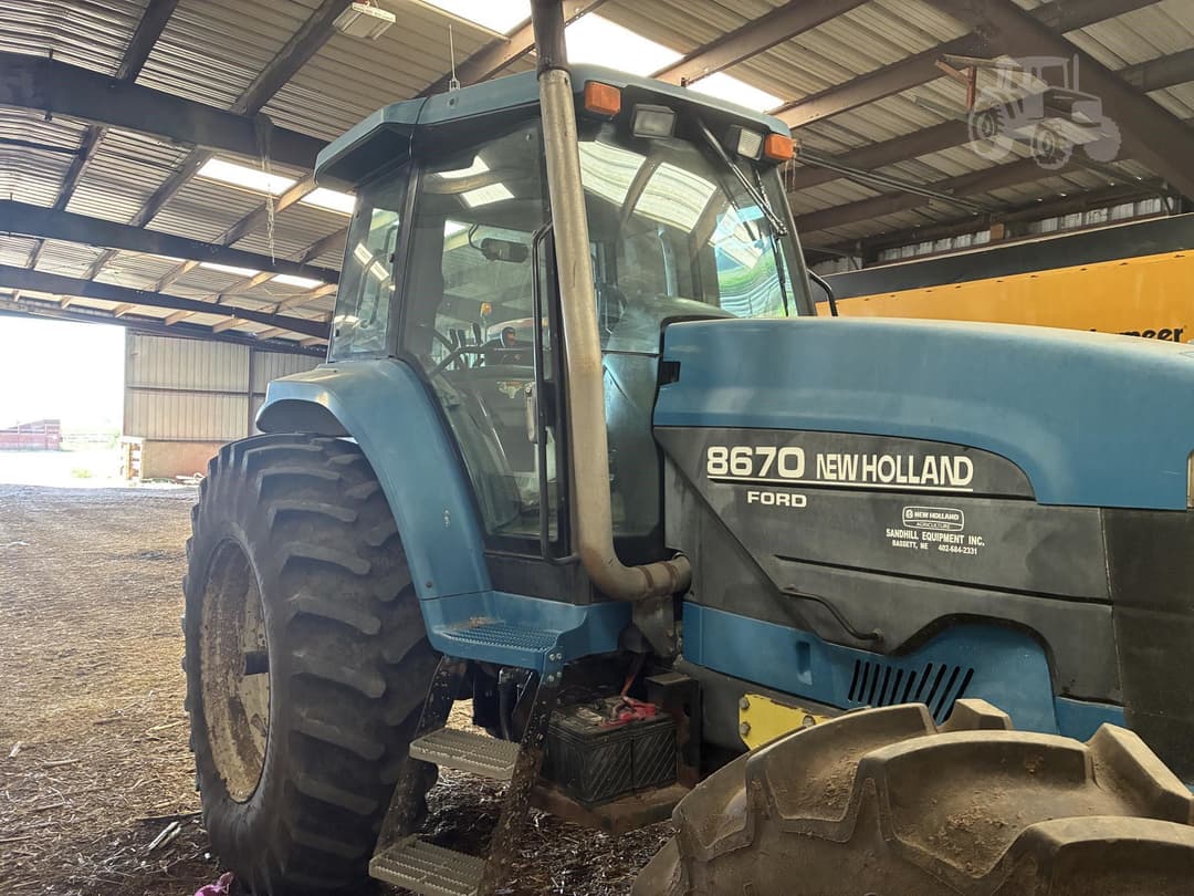 Image of New Holland 8670 Primary image