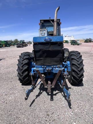 Image of New Holland 9030 equipment image 1