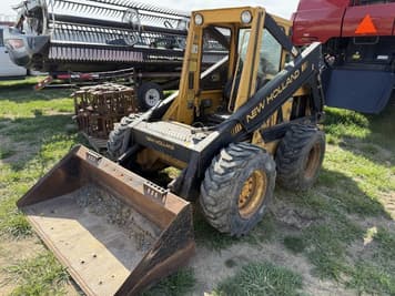 Main image New Holland L785