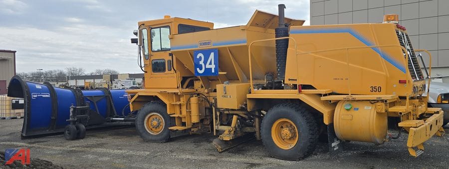1993 Oshkosh HB2518 Equipment Image0