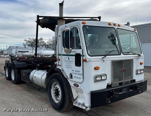 Image of Peterbilt 320 equipment image 2