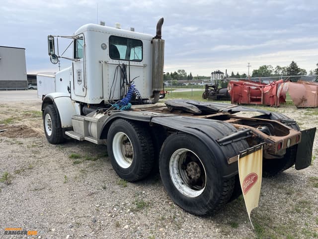 Image of Peterbilt 357 equipment image 2
