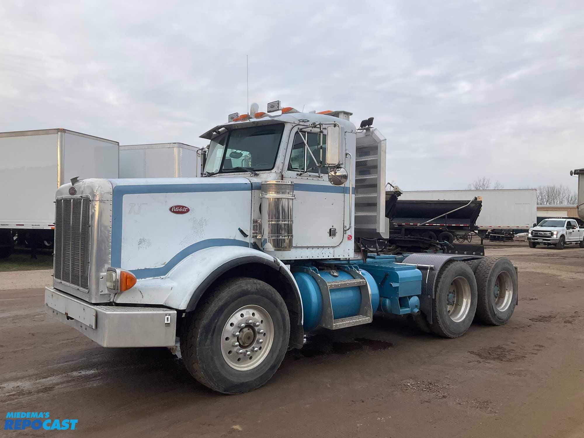 Main image Peterbilt 357