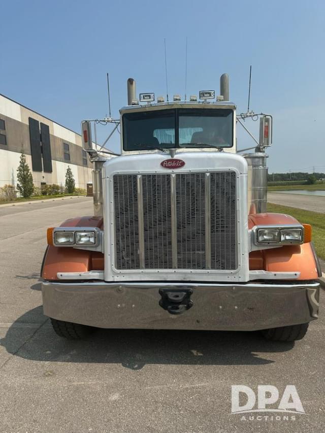 Image of Peterbilt 357 equipment image 2
