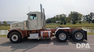 Main image Peterbilt 357