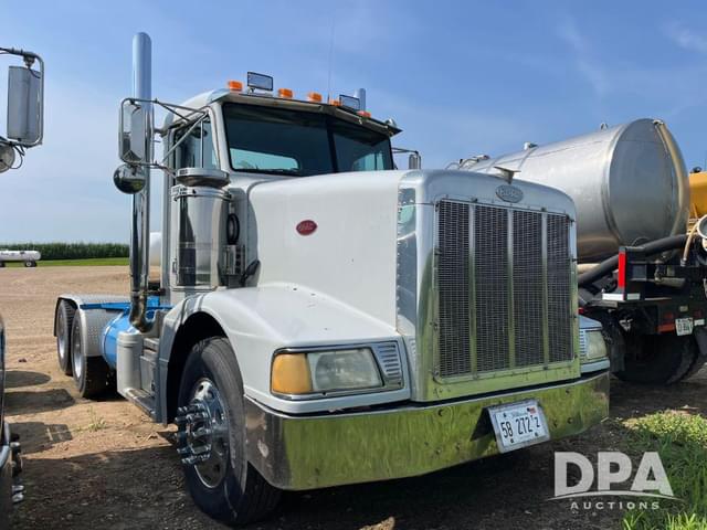 Image of Peterbilt 377 equipment image 2