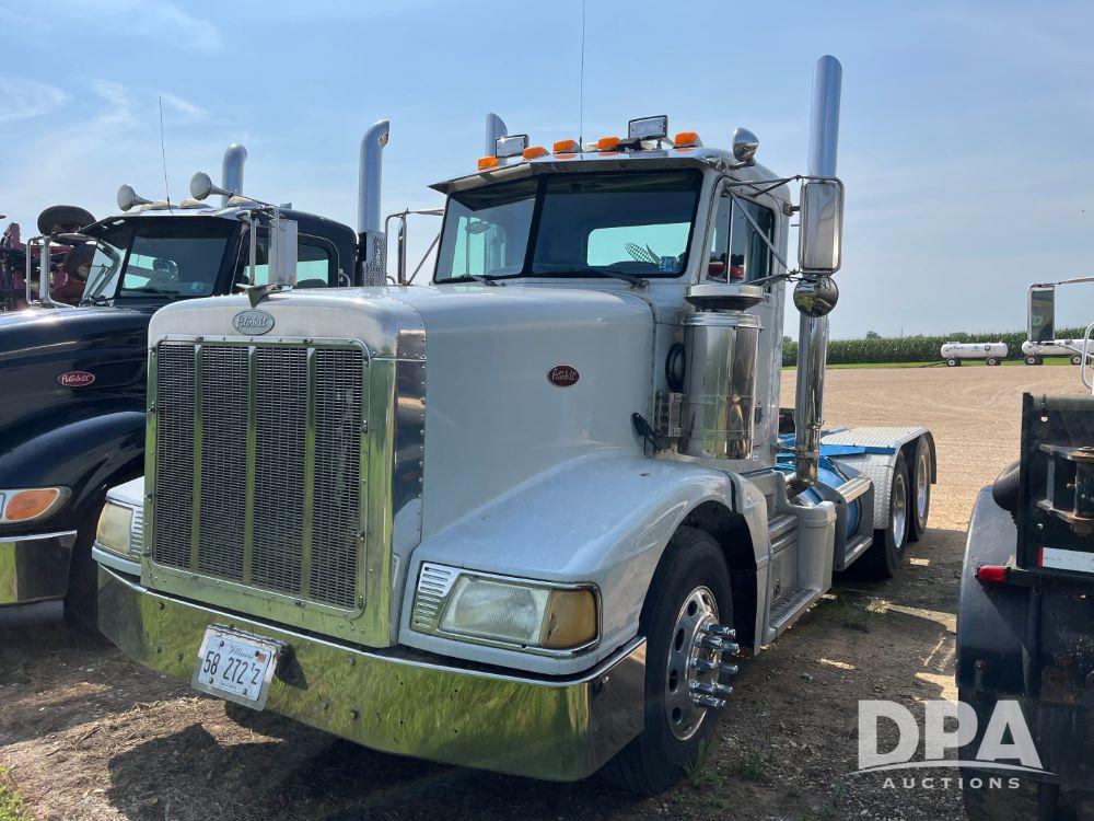 Image of Peterbilt 377 Primary image