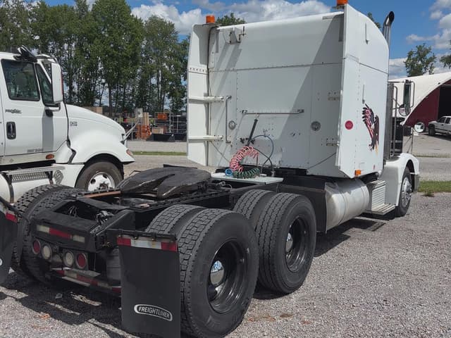 Image of Peterbilt 377 equipment image 3