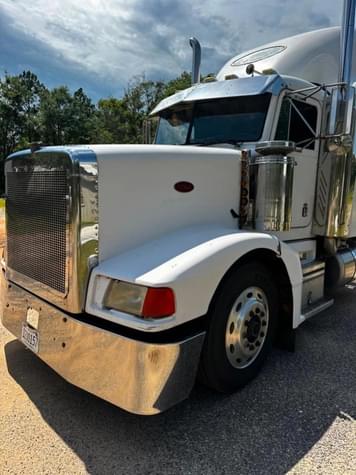 Main image Peterbilt 377