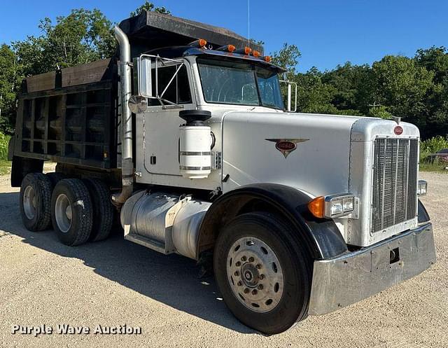 Image of Peterbilt 378 equipment image 2