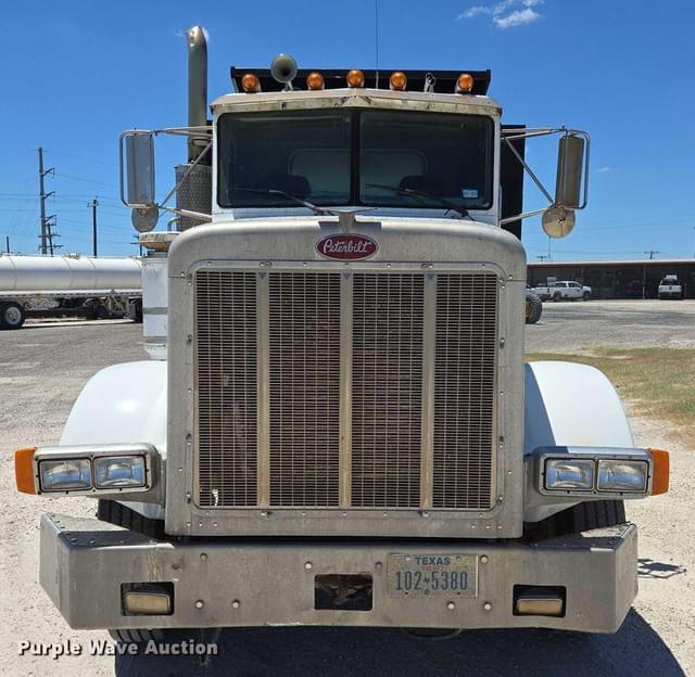 Image of Peterbilt 378 equipment image 1