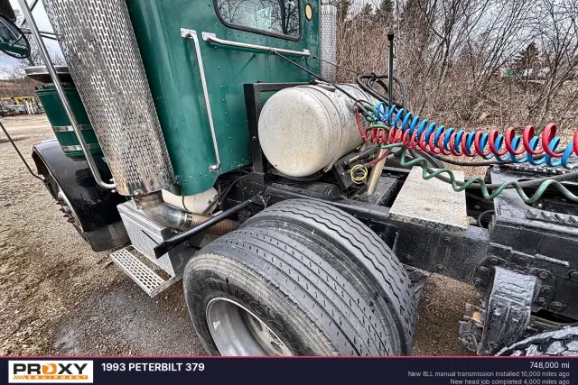 Image of Peterbilt 379 equipment image 1