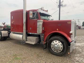 Main image Peterbilt 379