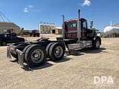 Thumbnail image Peterbilt 379 16