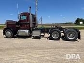 Thumbnail image Peterbilt 379 26