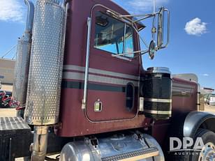 Main image Peterbilt 379 60