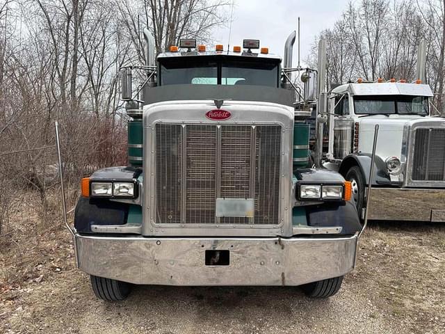 Image of Peterbilt 379 equipment image 4