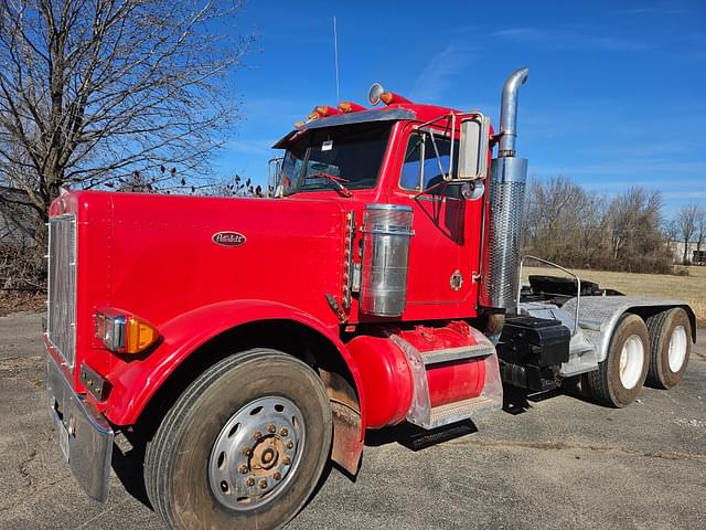 Image of Peterbilt 379 equipment image 1