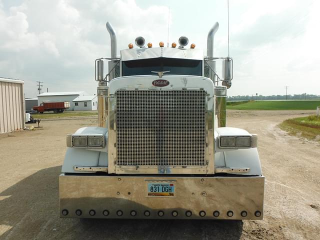 Image of Peterbilt 379EXHD equipment image 2