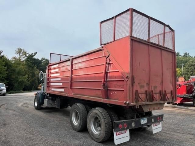 Image of Peterbilt Undetermined equipment image 4