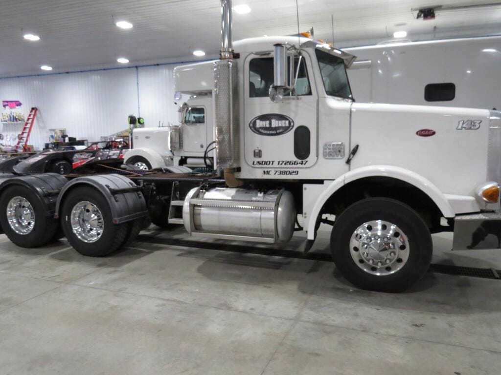 Main image Peterbilt 378