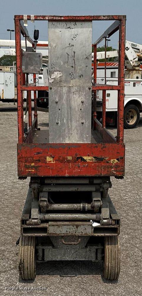 Image of Sky Jack SJ3220 equipment image 1