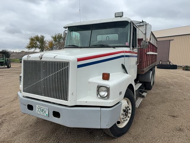 Image of Volvo GM equipment image 1