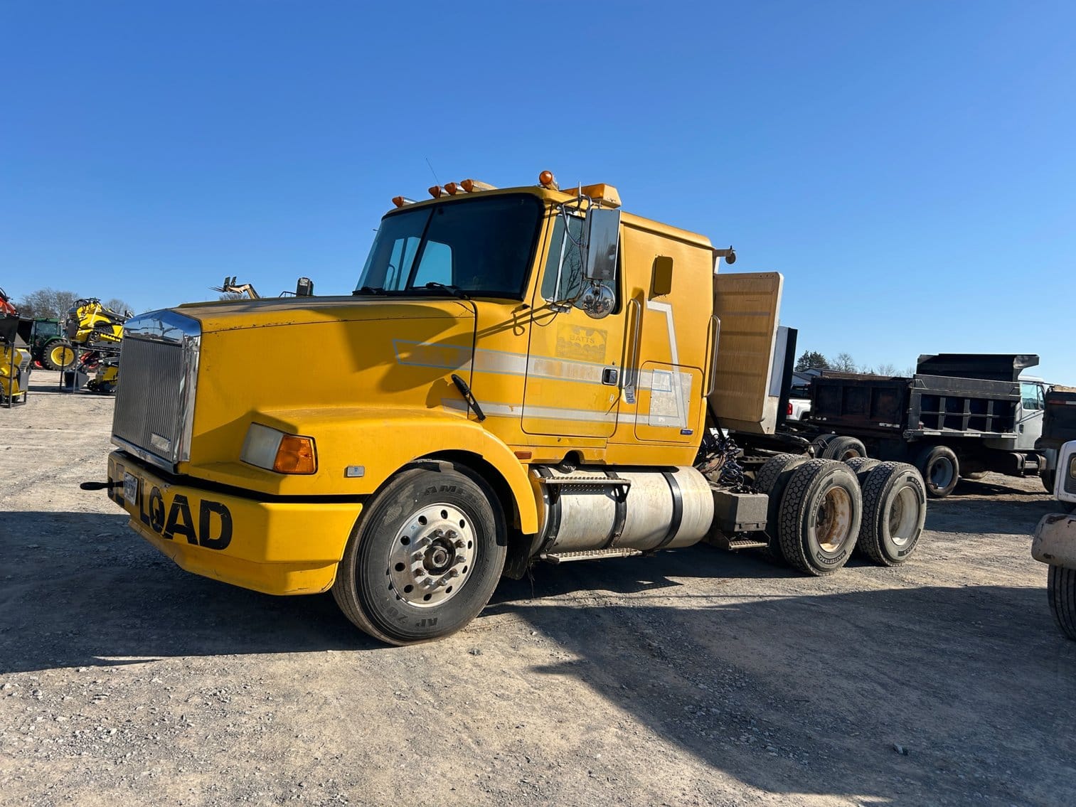 1993 Volvo WIA Equipment Image0