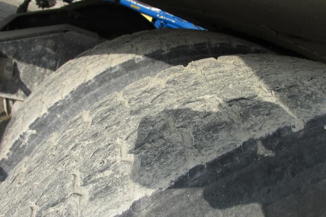 Image of Volvo GM equipment image 4