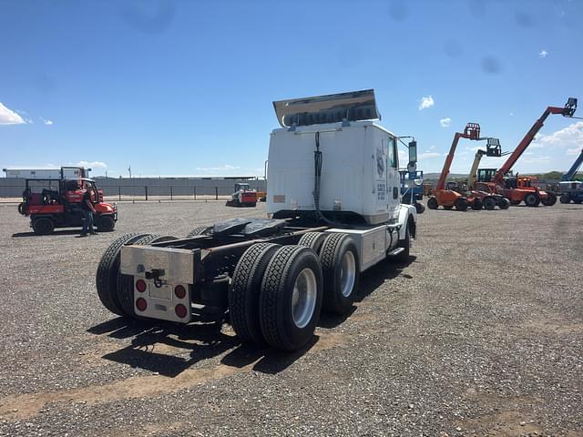 Image of White GMC WIA equipment image 2