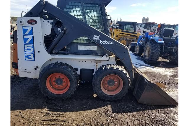 Image of Bobcat 7753 equipment image 1