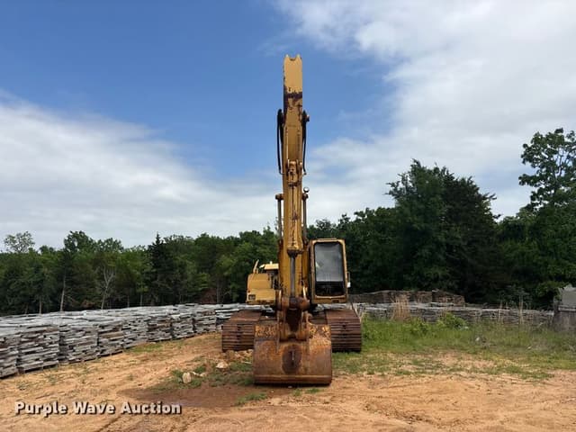 Image of John Deere 790ELC equipment image 1